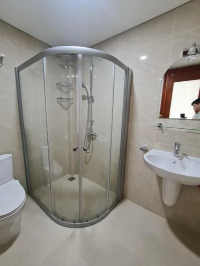 Deluxe Double Room with Balcony — The Delice house near Train street, old Quarter